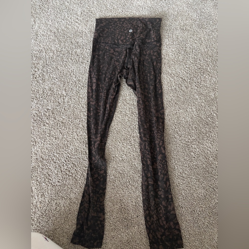 Lululemon animal print leggings size 4